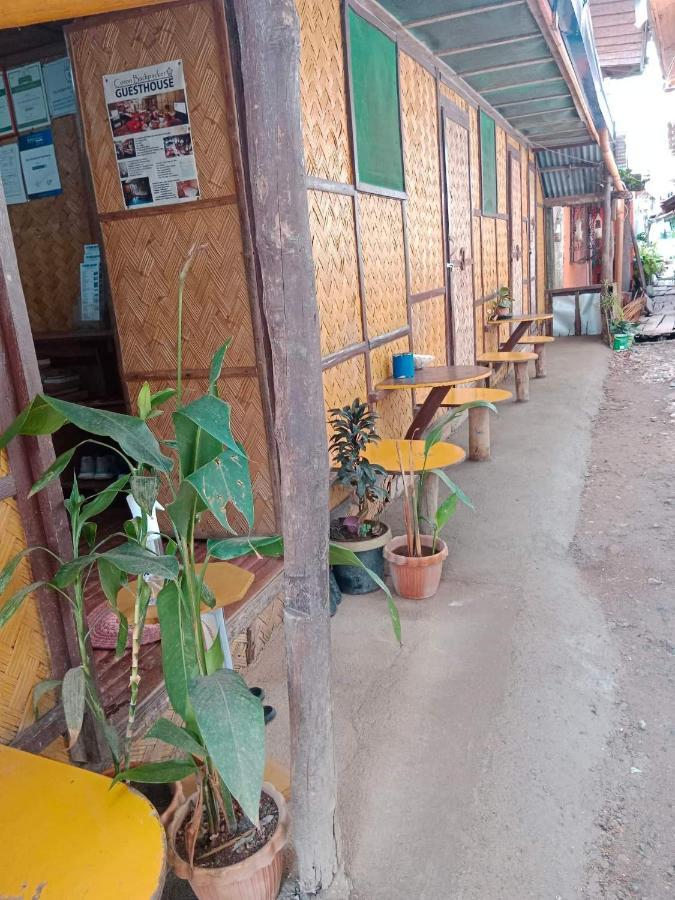 Coron Backpacker Guesthouse Екстер'єр фото
